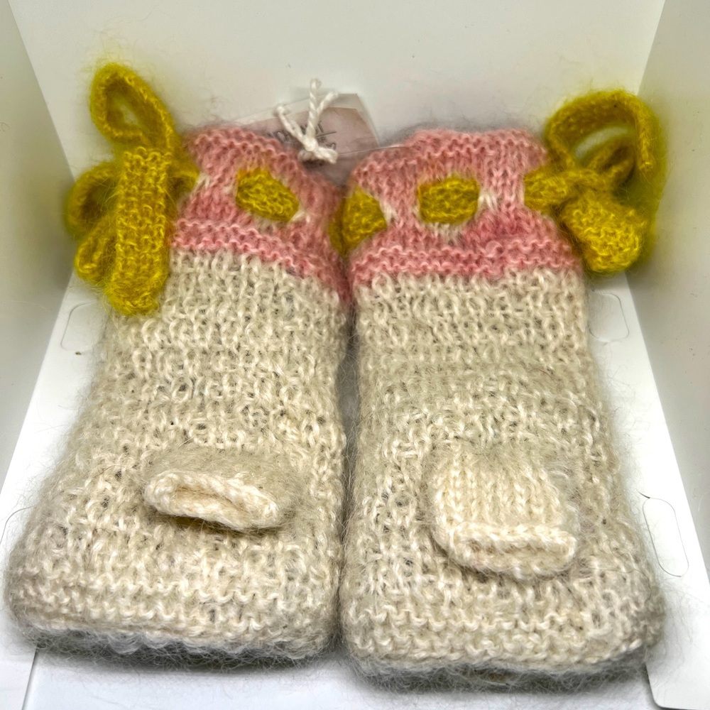 NWT French Knot Wool Hand Warmers Fingerless Gloves with Bows